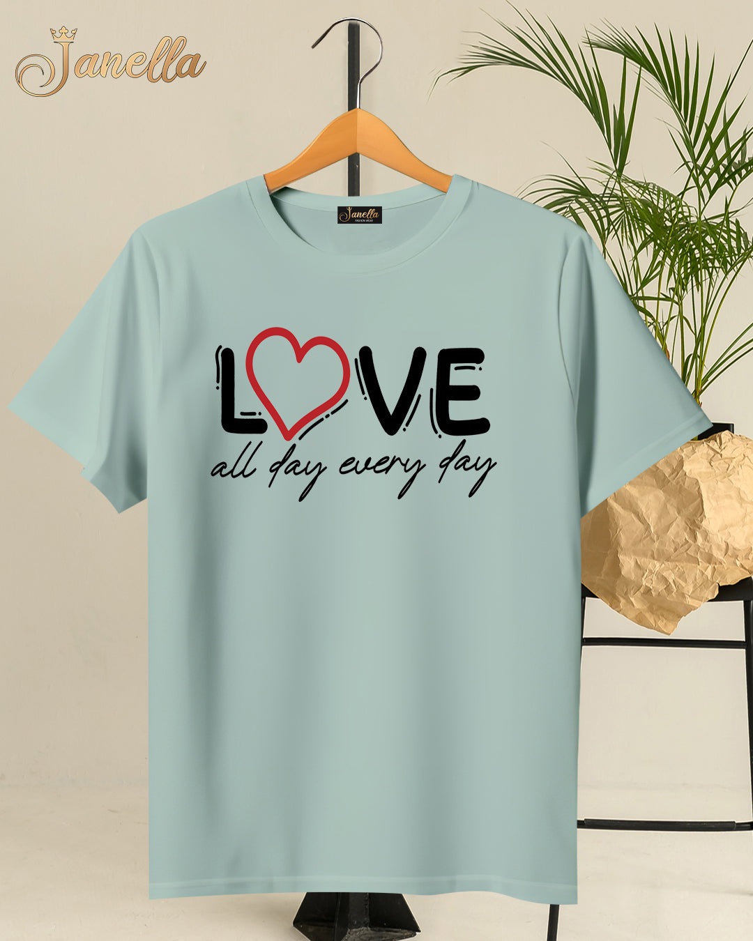Love - تيشيرت قطن اللوان متعددة