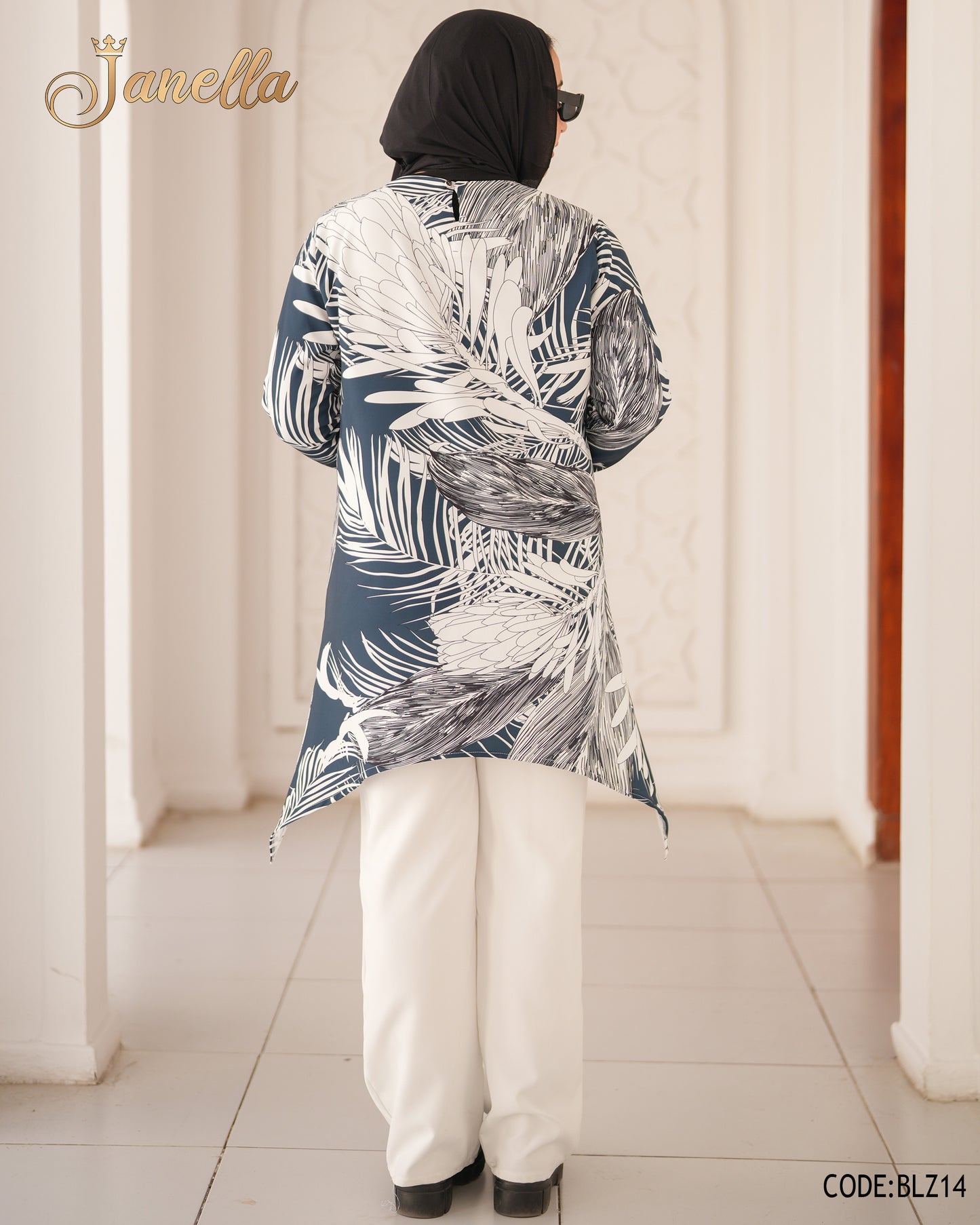 بلوزة روزالين مشجرة