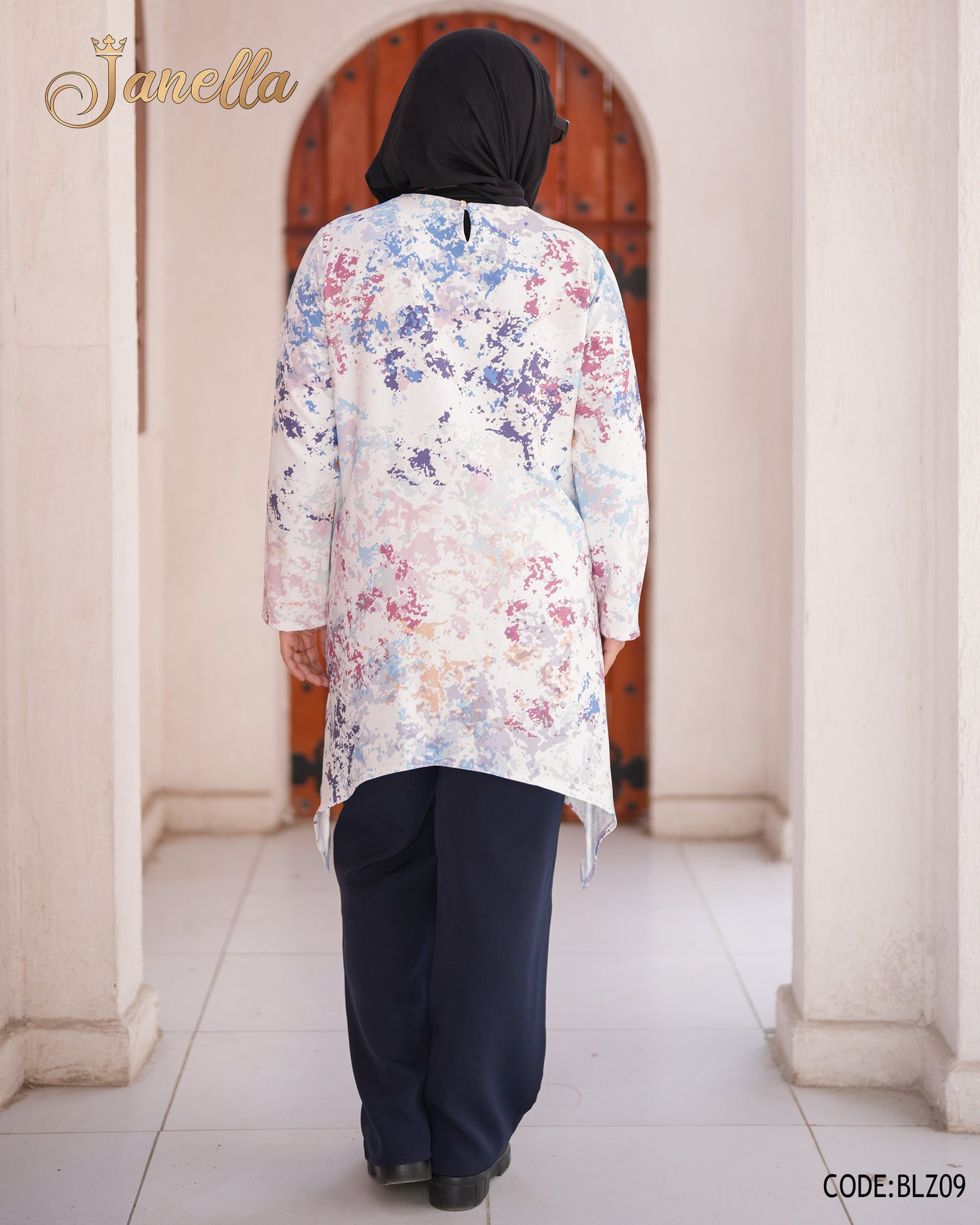 بلوزة روزالين مشجرة