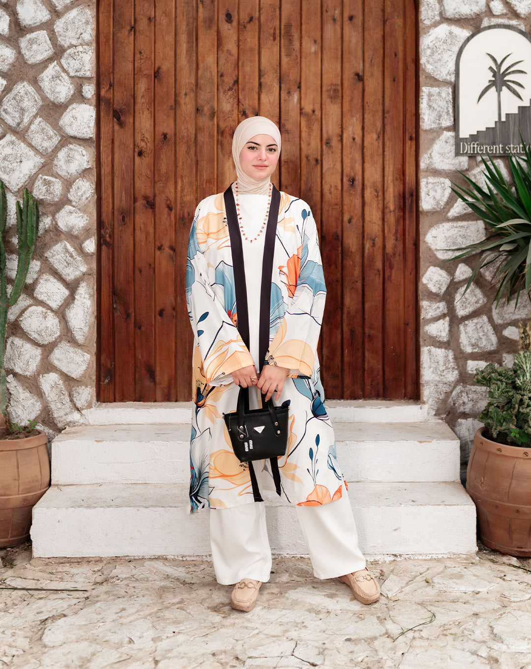 كارديجان طويل أنيق بقصّة انسيابية