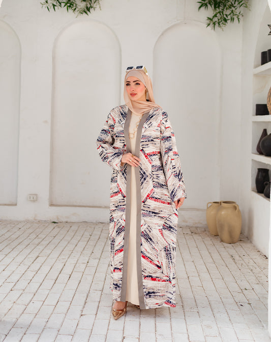 عباية مفتوحة أنيقة بقصّة عصرية