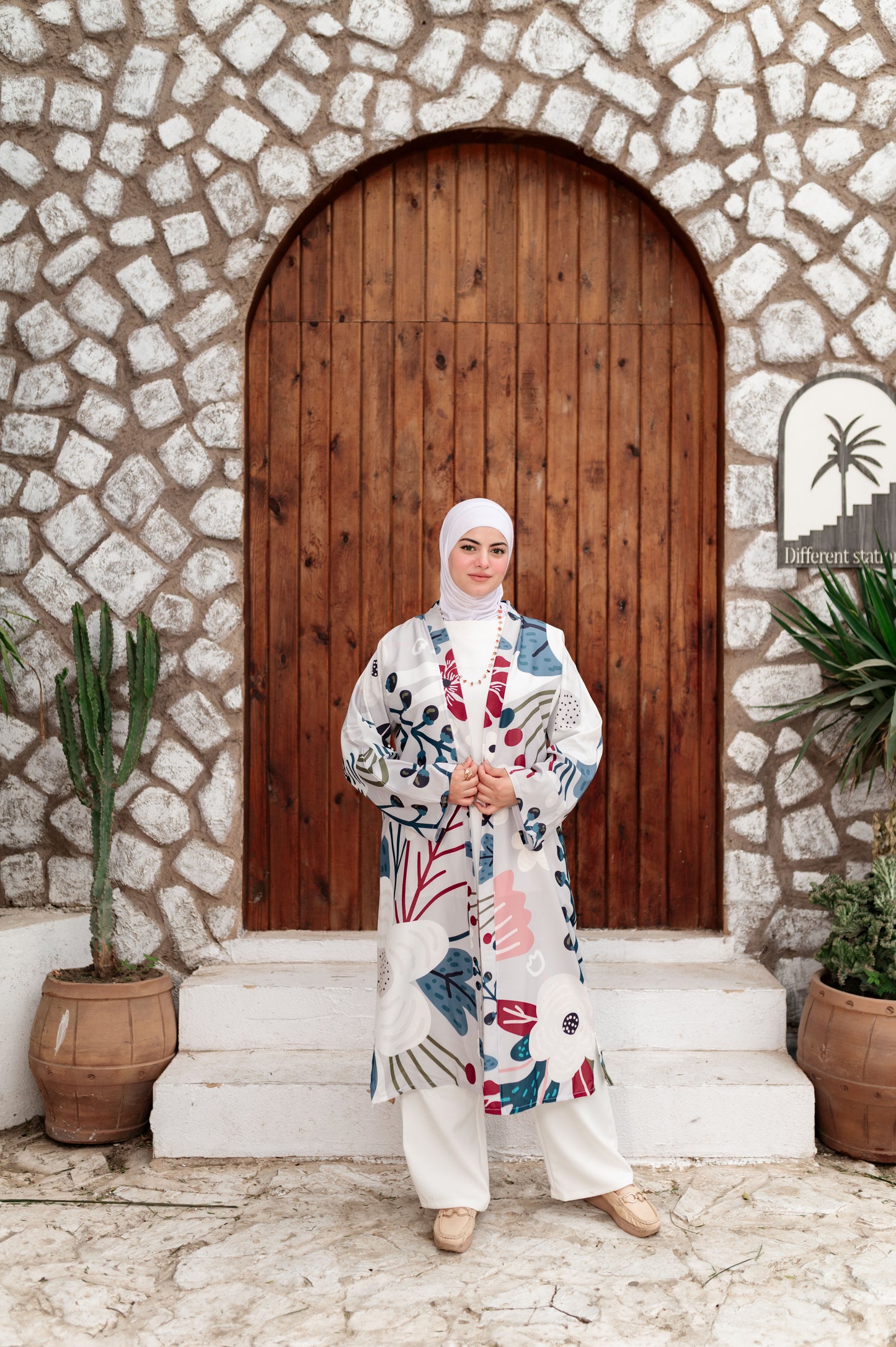 كارديجان طويل أنيق بقصّة انسيابية