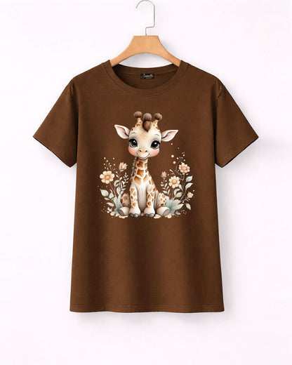 Cute Giraffe - تيشيرت قطن نص كم