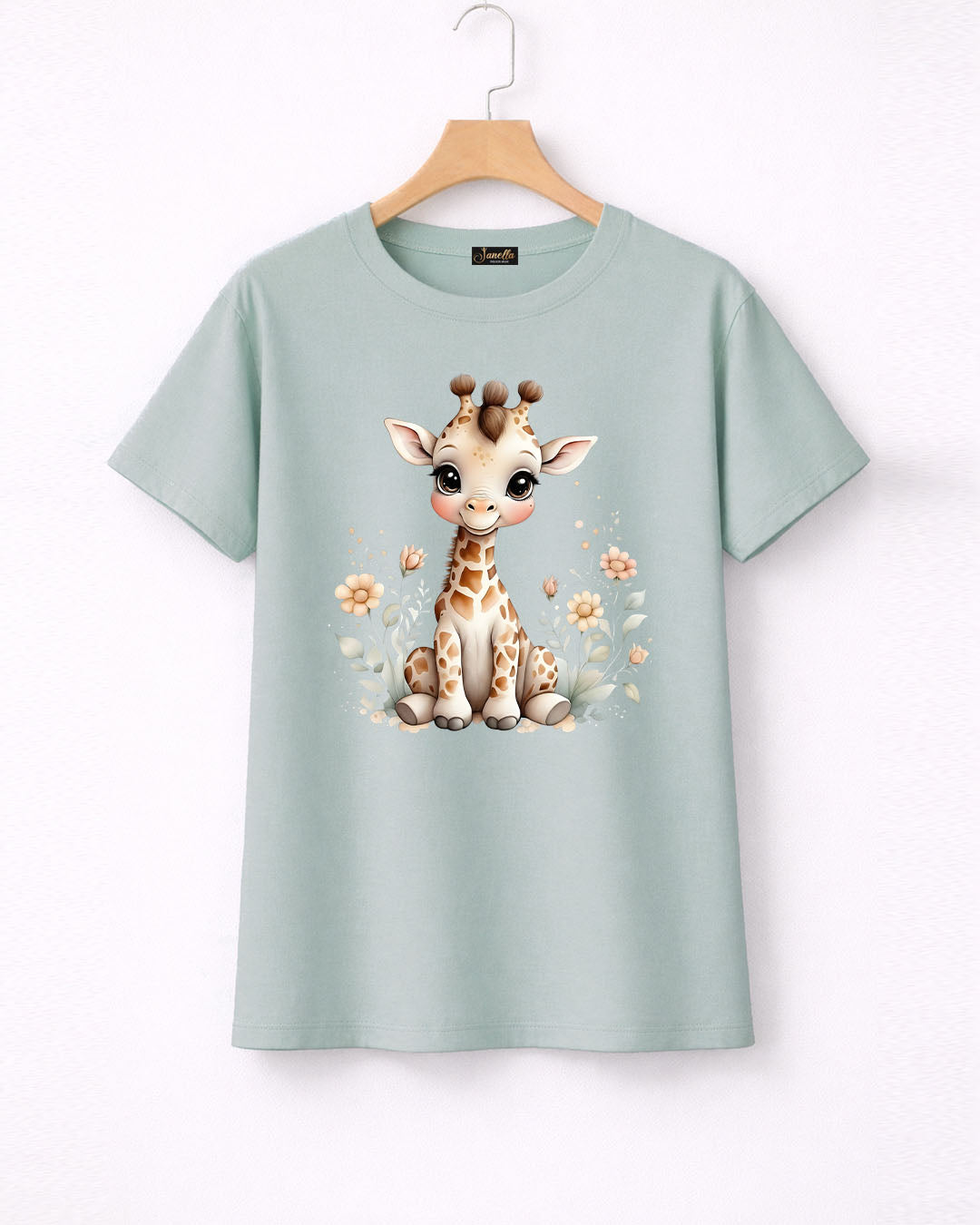 Cute Giraffe - تيشيرت قطن نص كم