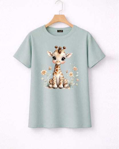 Cute Giraffe - تيشيرت قطن نص كم