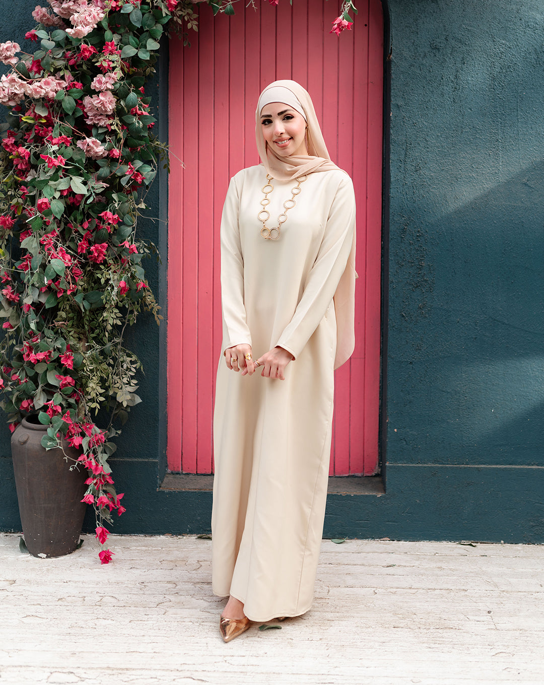 فستان طويل بيسيك بكم لون بيج